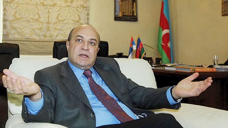 Eldar Həsənov səfir vəzifəsindən azad edildi
