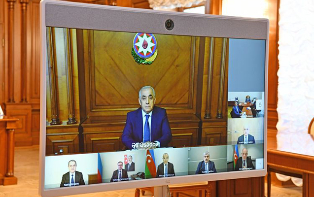 Əli Əsədov iclas keçirdi