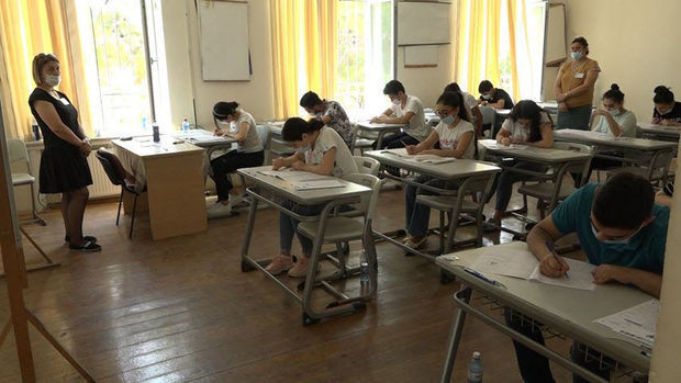 Azərbaycanda növbəti qəbul imtahanları keçirilir