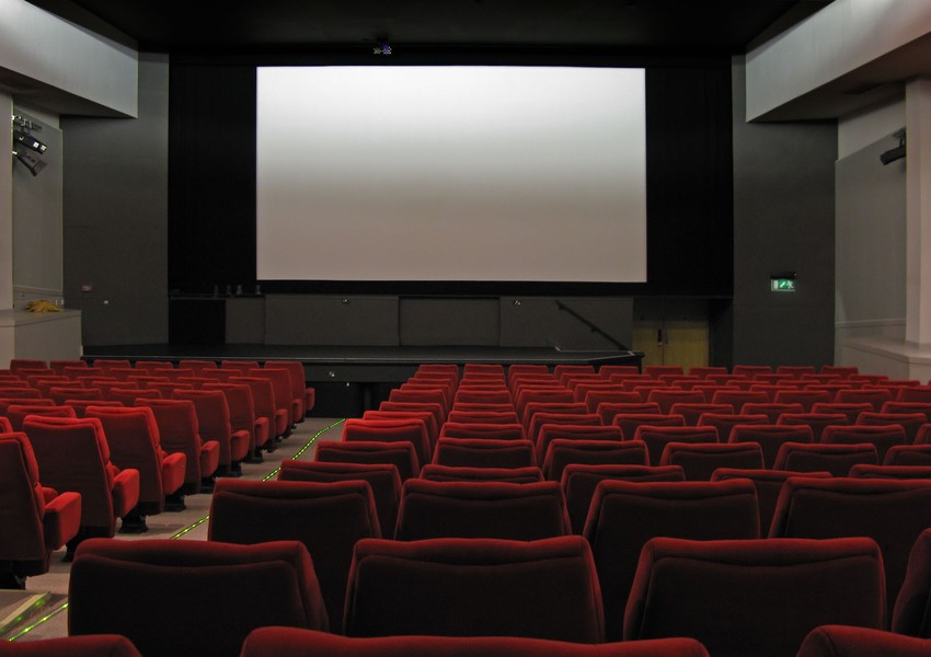 Gürcüstanda kinoteatrlar açılır