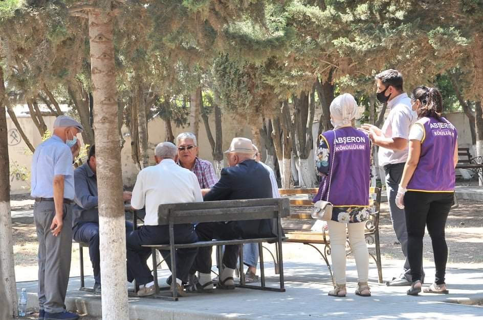 Abşeronun kənd və qəsəbələrində pandemiya ilə əlaqədar növbəti təbliğat işləri aparıldı - FOTOLAR