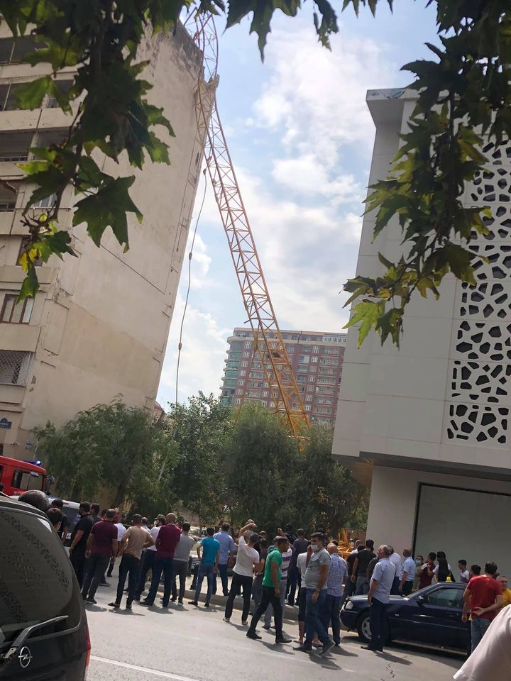 FHN Bakıda kranın aşması ilə bağlı məlumat yaydı