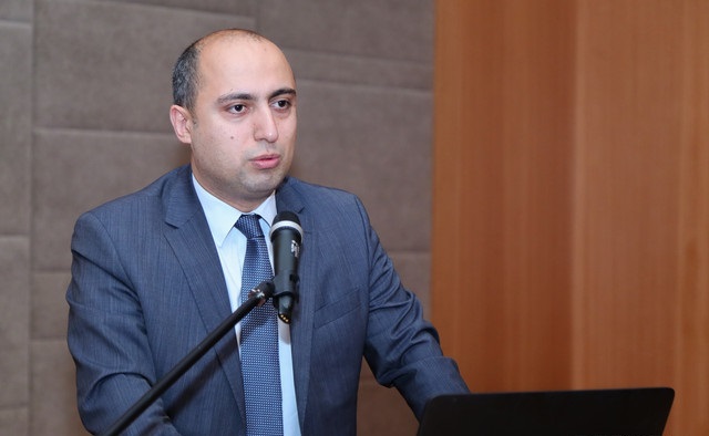 Təhsil nazirinə iki yeni səlahiyyət verildi