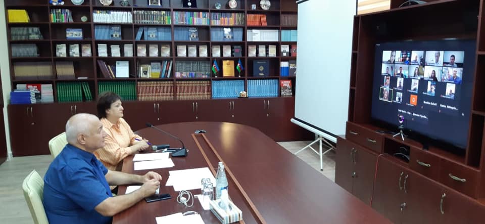 Azərbaycan evləri və "Qarabağ" məktəbləri rəhbərlərinin mətbuat nümayəndələri ilə videogörüşü keçirilib