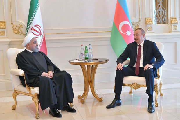İlham Əliyev və Həsən Ruhani birgə videokonfrans keçirəcəklər