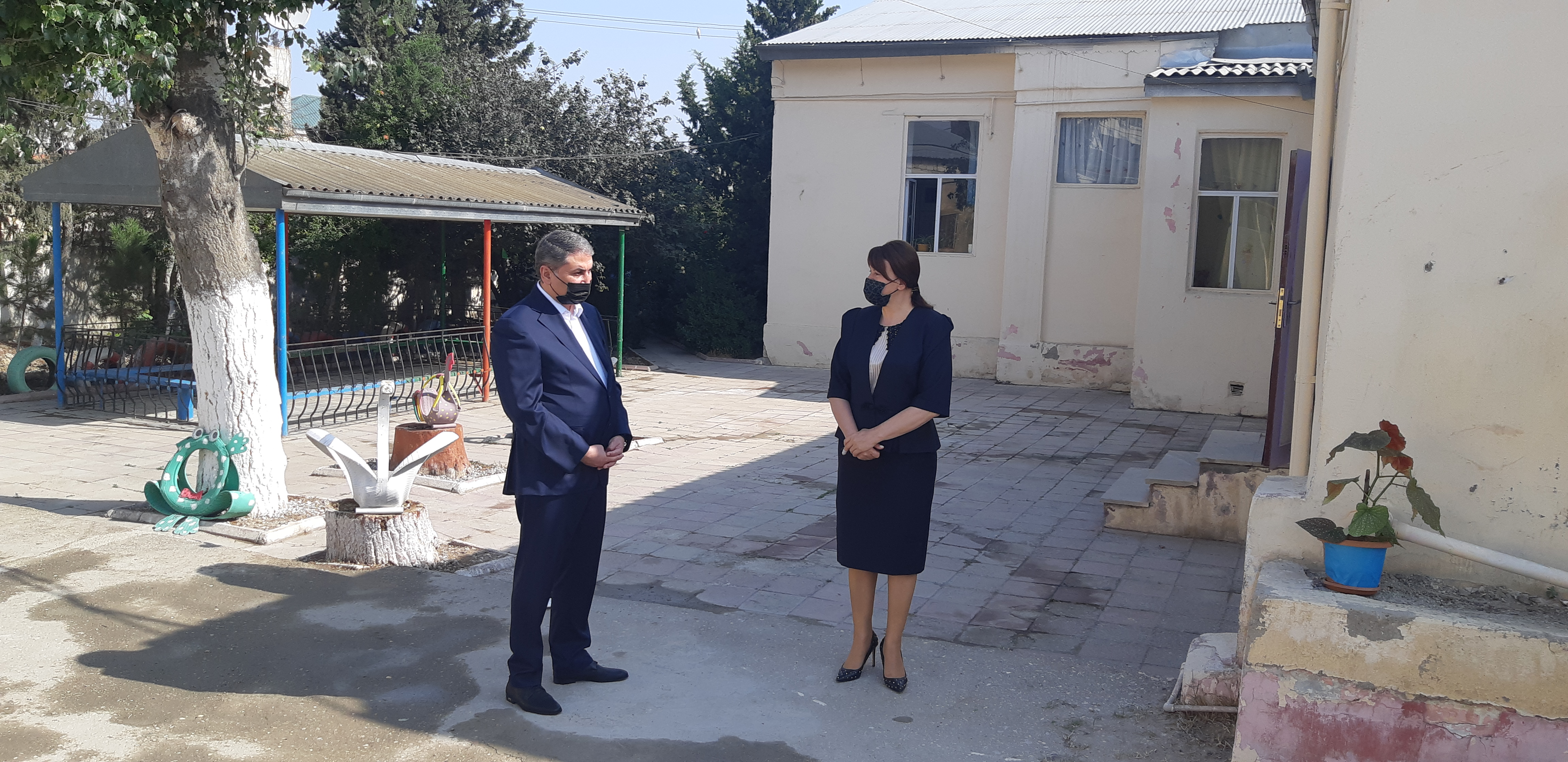 Xırdalanda bağça təmir olunacaq – başçı əraziyə gəldi
