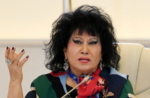 Zeynəb Xanlarova Tofiq Yaqubluya görə Prezidentə müraciət etdi