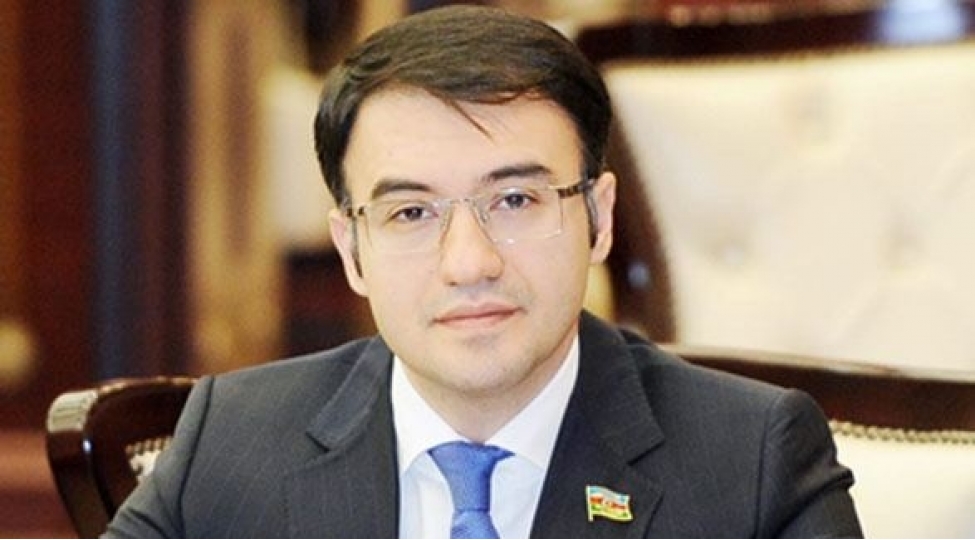 Deputat 15 abituriyentin təhsil xərcini həll etdi
