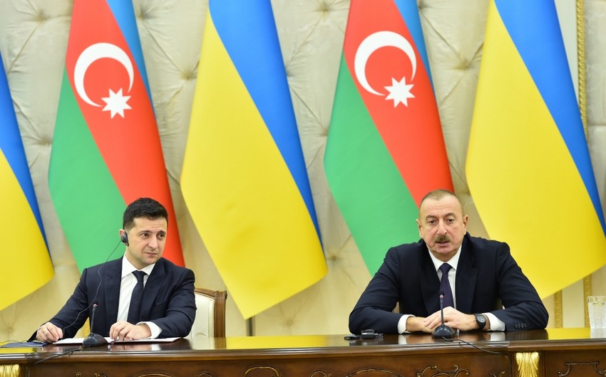 Prezident İlham Əliyev Volodimir Zelenskiyə başsağlığı verib