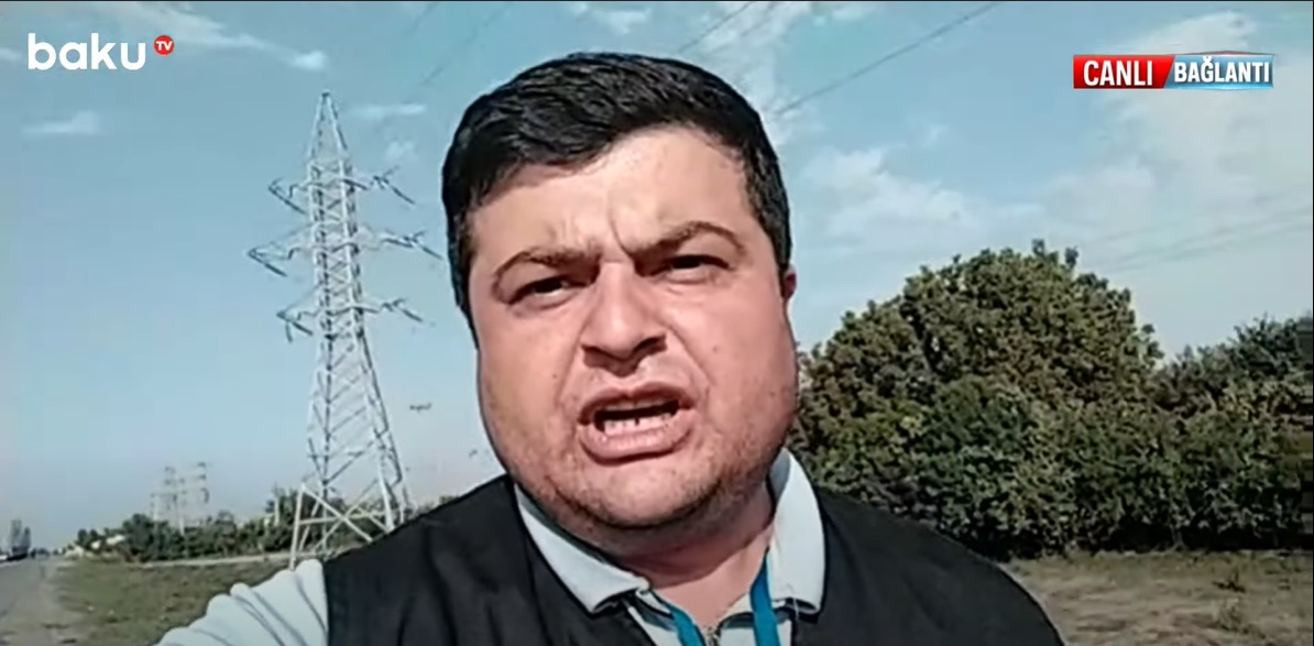 BAKU TV-nin müxbiri reportaj hazırlayarkən mərmi atıldı - VİDEO