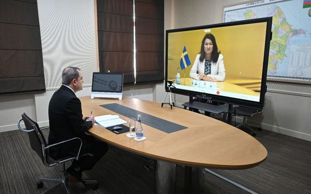 Azərbaycan və İsveç XİN başçılarının videokonfrans formatında görüşü keçirilib