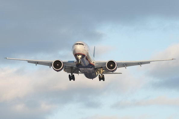 Ukrayna ilə Azərbaycan arasında aviareyslərin bərpası təxirə salındı