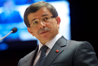 Əhməd Davudoğlu: Can Azərbaycanın yanındayıq