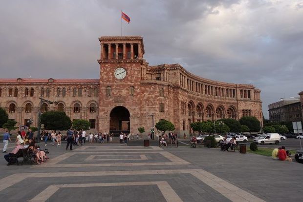 Ermənistan xarici borc tələsinə düşüb