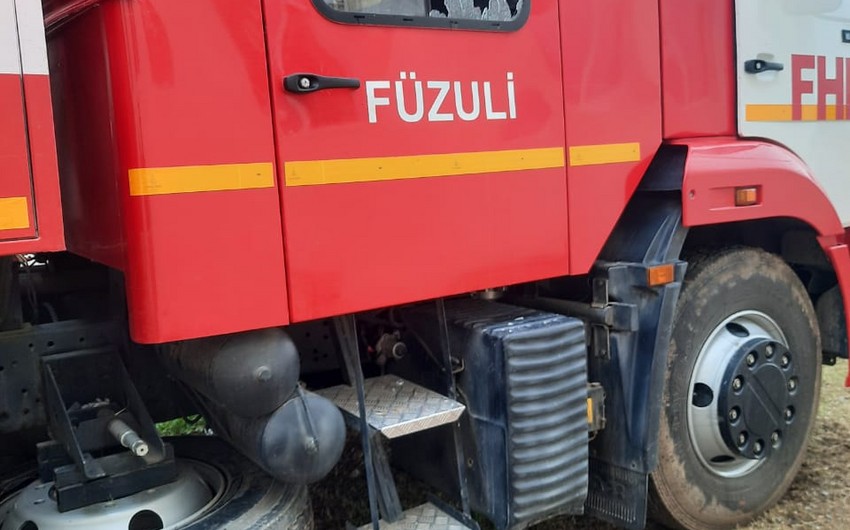 Ermənilərin Füzulini atəşə tutması yanğısöndürən maşına ziyan vurub