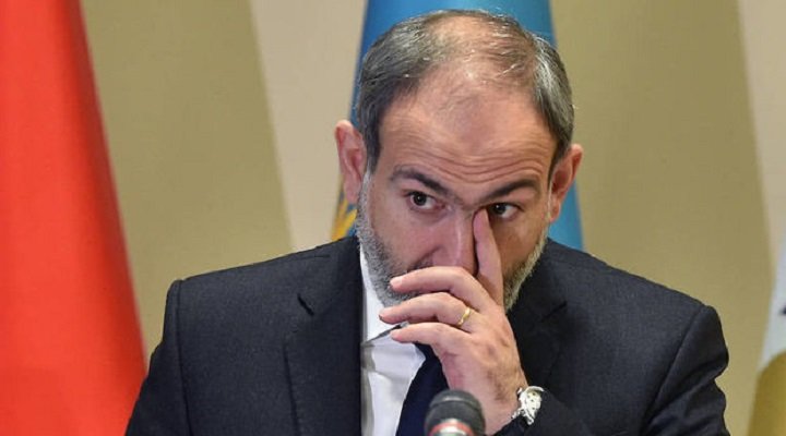 Paşinyan erməni əsgərlərin Qarabağdan qaçdığını təsdiqlədi