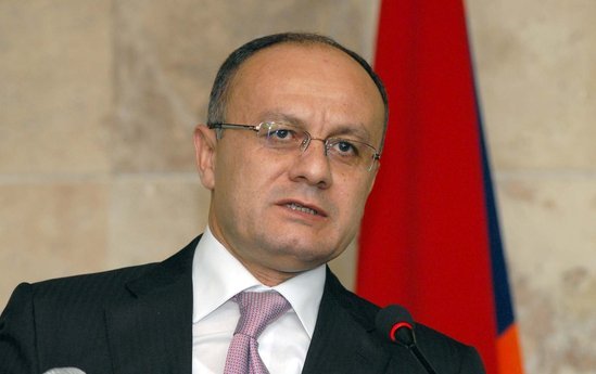 Ermənistanın sabiq müdafiə nazirinin oğlu yaralandı