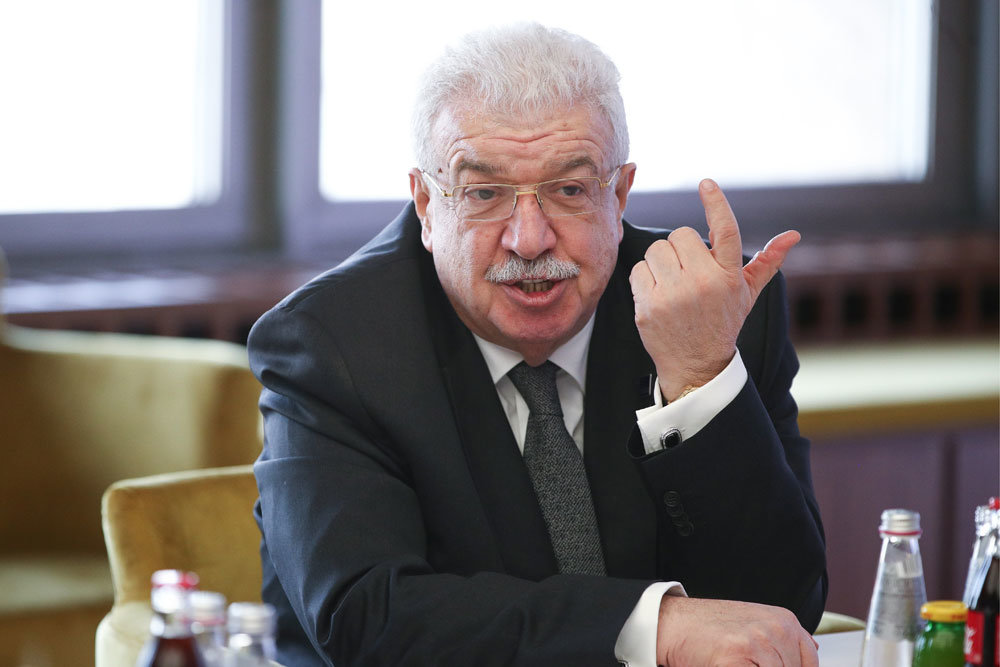 Mixail Qusman Azərbaycan ordusuna dəstək verdi