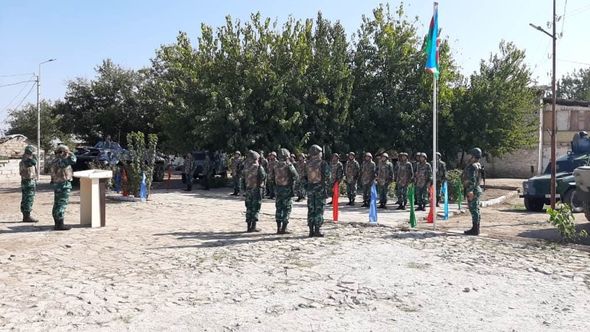 İşğaldan azad olunan sərhəd zastavalarımız üzərində dövlət bayrağımız ucaldıldı - FOTO