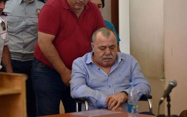 Erməni general Qarabağdan xəstəlik adı ilə qaçıb