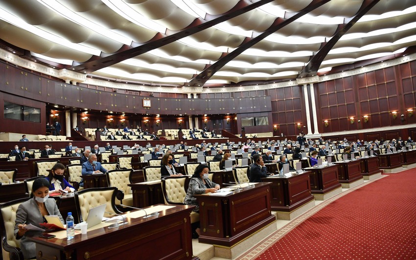 Milli Məclisin növbəti plenar iclasının vaxtı və gündəliyi açıqlanıb