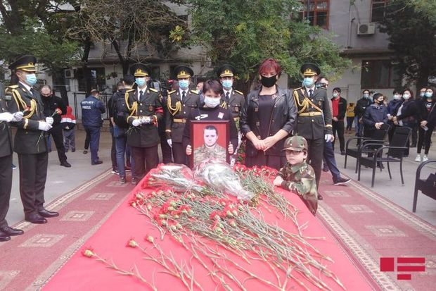 Azərbaycan Ordusunun şəhid hərbçisi Dmitri Sontsevlə vida mərasimi keçirilir