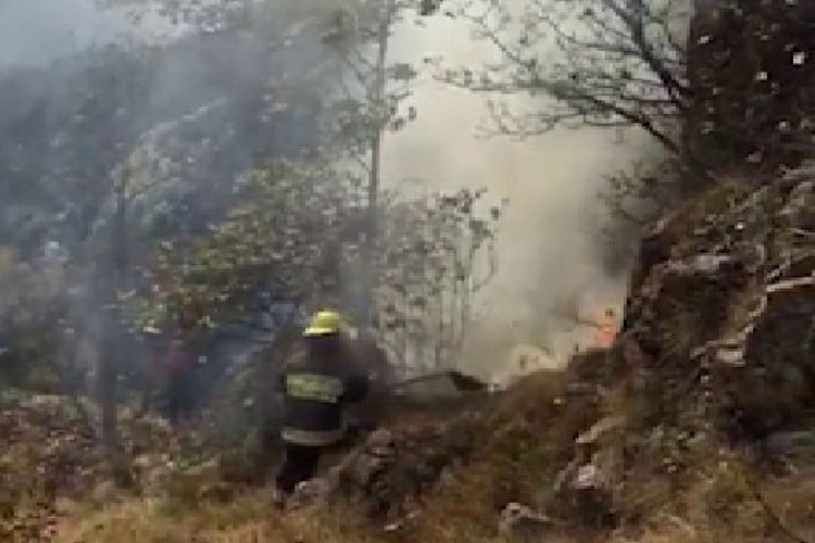 FHN: Ermənistanın Daşkəsənə atdığı mərmilərin törətdiyi yanğın söndürülüb