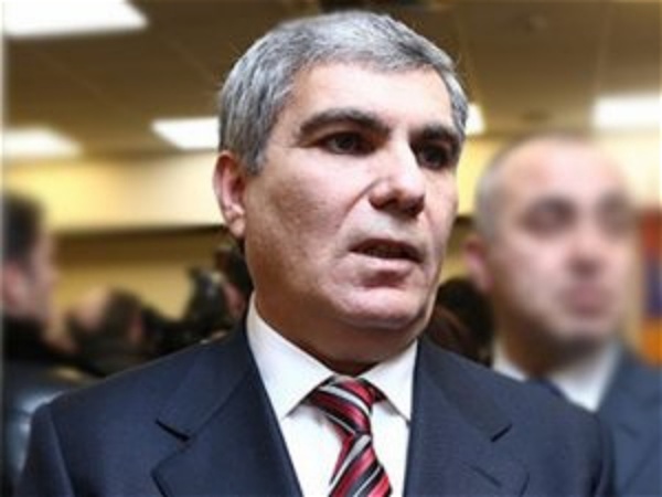 "Ermənilər Allah qarşısında günah işlədiblər, ona görə də müharibə bitmir" - Ermənistanın sabiq baş naziri