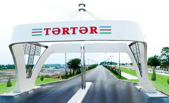 Diplomatlar və dövlət rəsmiləri Tərtərdə olarkən rayon ərazisi atəşə tutuldu
