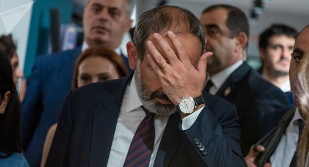 Azərbaycanın qələbələri fonunda Paşinyan Rusiyaya yalvarmağa başlayır