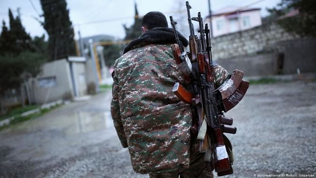 Cəbhədən qaçan yüksək vəzifəli erməni məmurlar işdən qovuldu