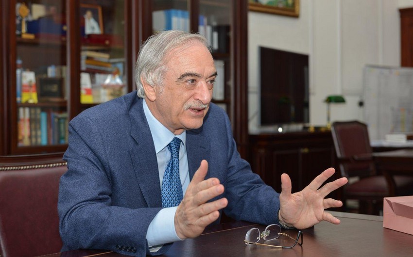 Polad Bülbüloğlu: "Atamın doğulduğu torpağı öpəcəyəm"