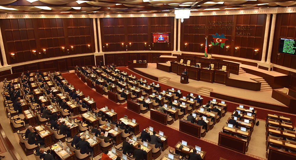 Milli Məclis Prezidentə və xalqa müraciət edilməsi üçün komissiya yaradıb