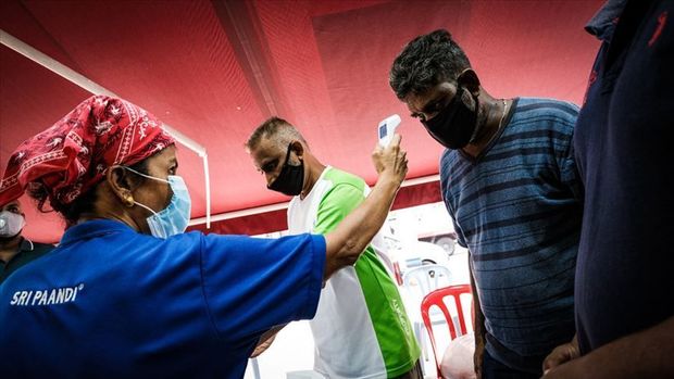 Hindistandan xoş xəbər: Koronavirusa yoluxma və ölüm sayı azalır