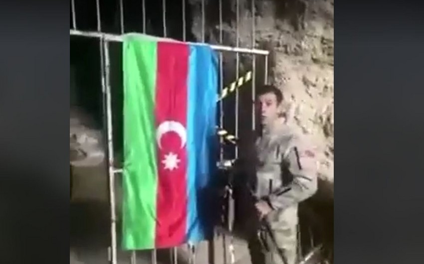 Azərbaycan əsgəri Azıx mağarasında - VİDEO