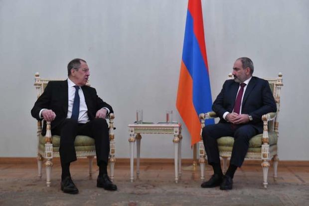 Lavrov İrəvanda hörmətsizliklə qarşılandı - FOTO
