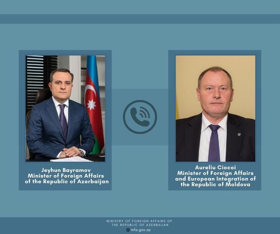 Ceyhun Bayramov moldovalı həmkarını təbrik etdi