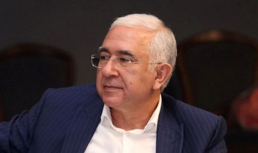 Daha bir vəkil koronavirusdan dünyasını dəyişdi