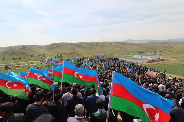 Salyanda şəhid atası vəfat etdi - FOTO