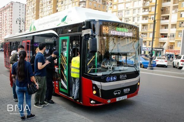 Zəfər paradı ilə bağlı avtobusların hərəkət sxemi dəyişdirildi - RƏSMİ