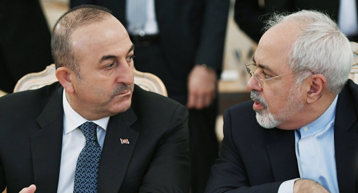 Çavuşoğlu Zəriflə danışdı, şeir məsələsinə aydınlıq gətirildi