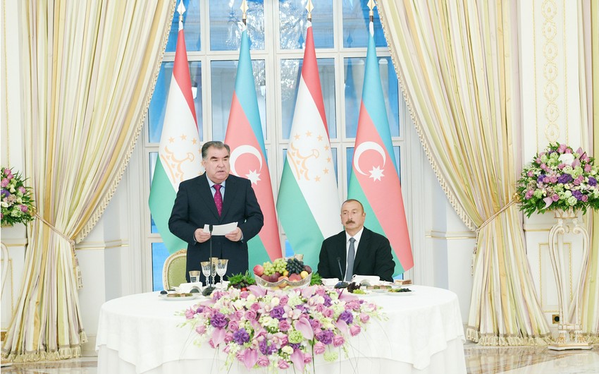 Emoməli Rəhmon İlham Əliyevə məktub göndərib