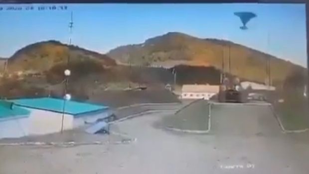 Ermənistan ordusunun S-300 HHM sisteminin məhv edilmə anı - VİDEO