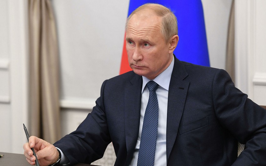 Vladimir Putin Navalnının yaydığı videodan danışdı