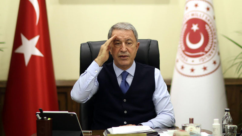 Hulusi Akar Ağdamda xidmət edən türkiyəli generala tapşırıqlar verdi — FOTOLAR