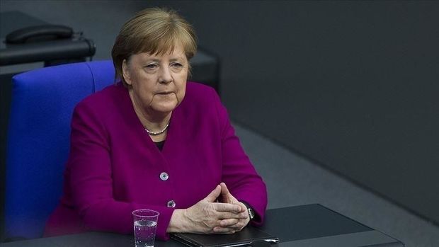 Merkel: “Peyvəndin təsir etmədiyi mutasiya olsa, hər şeyi sıfırdan başlamalıyıq”