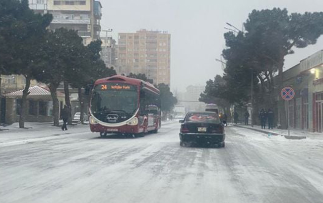 Bakıda qarlı havaya görə ekspress avtobuslarla bağlı XÜSUSİ QƏRAR