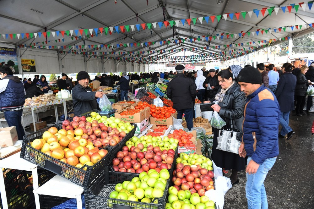 Bu yarmarkalarda məhsullar ucuz satılır - ÜNVANLAR