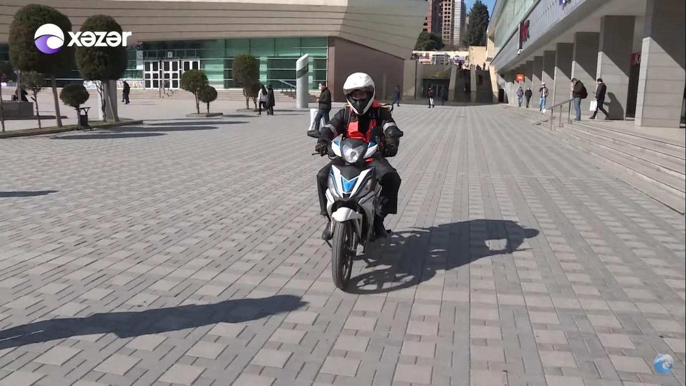 Moped sürənlərin nəzərinə - 100 manat cərimələnə bilərsiniz - VİDEO