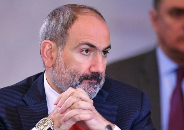 Paşinyan üzr istədi